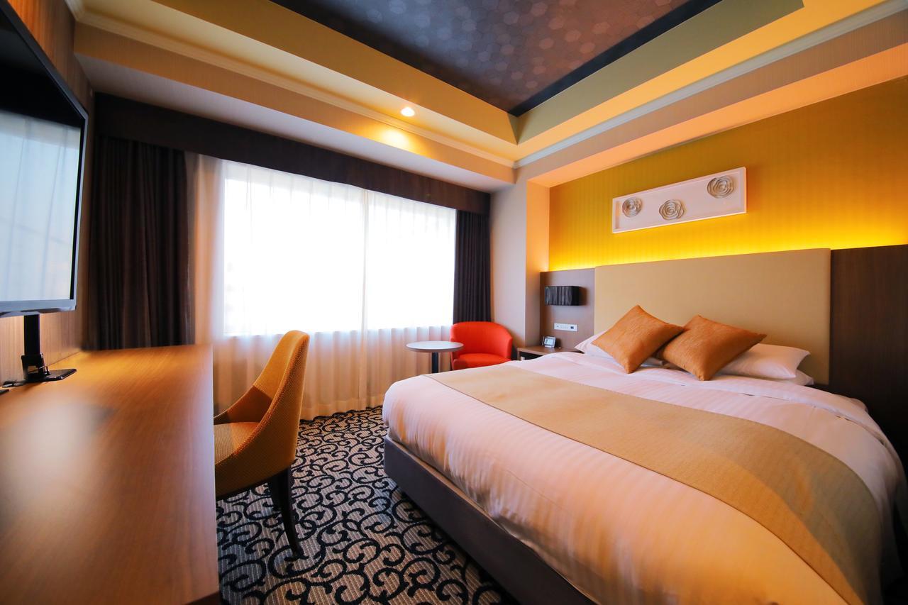 พาเลซ โฮเต็ล ทาชิกาว่า Hotel ทาชิคาวะ ภายนอก รูปภาพ